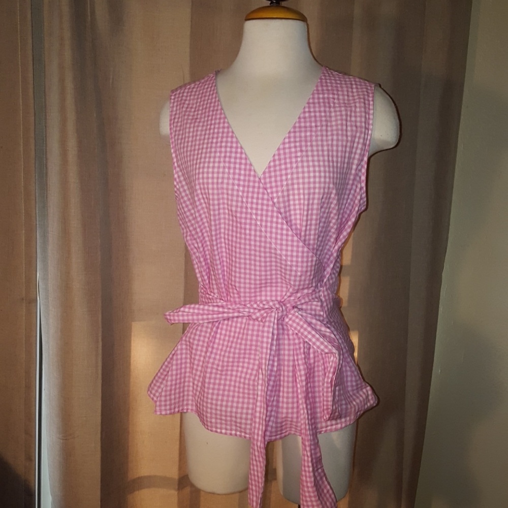 🖤 Baby pink plaid picnic shirt 🖤